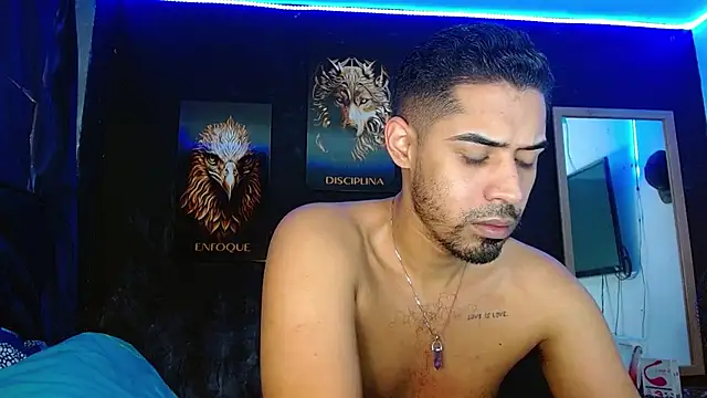 Snapshot of ryanse_hot chatting on 02/20/25, 05:51 ryanse hot online show from 02/20/25, 05:51