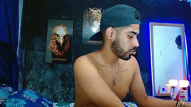 Snapshot of ryanse_hot chatting on 11/02/25, 07:38 ryanse hot online show from 11/02/25, 07:38