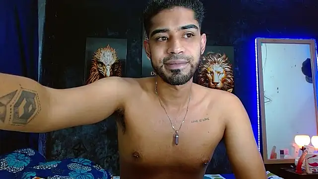 Snapshot of ryanse_hot chatting on 11/11/25, 08:20 ryanse hot online show from 11/11/25, 08:20