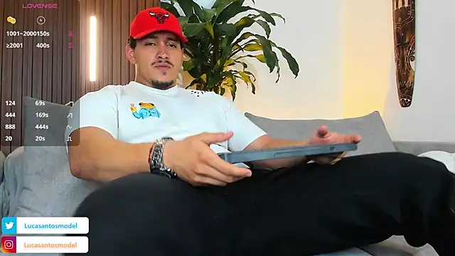 lucasanto  online show from 06/03/26, 04:26