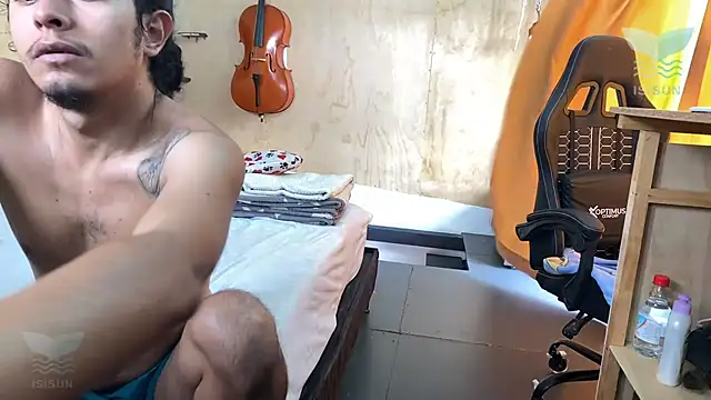 isissun03 online show from 03/30/26, 02:51