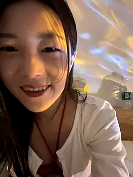 Snapshot of Sweet-Angel999 chatting on 12/03/24, 02:38 Sweet-Angel999 online show from 12/03/24, 02:38