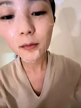 Snapshot of Sweet-Angel999 chatting on 12/04/24, 08:40 Sweet-Angel999 online show from 12/04/24, 08:40