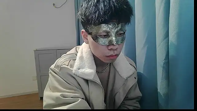 shuai321 online show from 02/24/25, 04:04