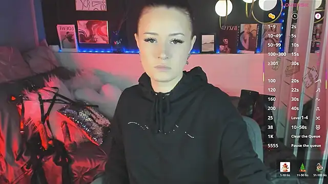 Lily Moonlight online show from 03/11/26, 07:03