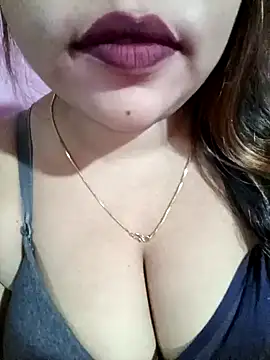 Beautyy38 online show from 12/31/24, 06:13