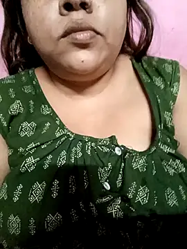 Beautyy38 online show from 10/13/25, 06:41