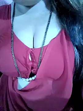 Beautyy38 online show from 10/28/25, 03:21