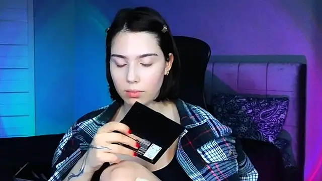 Stacy Gonzales  online show from 03/18/26, 12:41