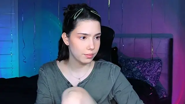 Stacy Gonzales  online show from 03/26/26, 08:09