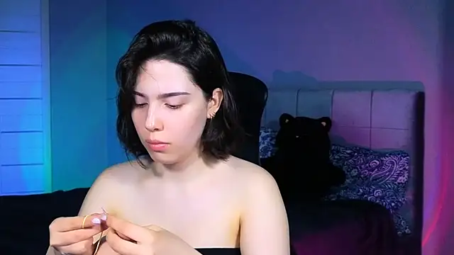 Stacy Gonzales  online show from 04/11/26, 08:07