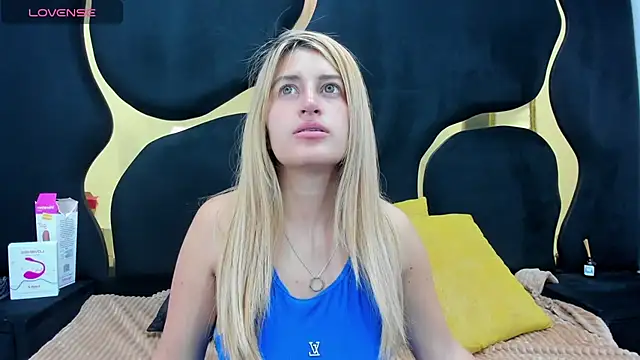 GiaRoussel online show from 02/19/26, 04:14