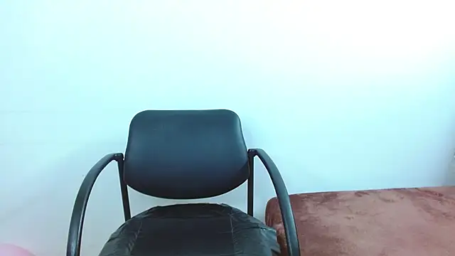 JessicaRabbit04 online show from 02/07/25, 11:55