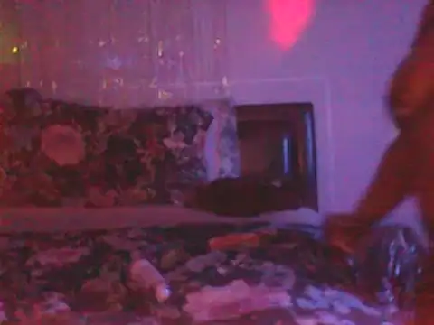 YourFaceMyThrone27 online show from 01/02/25, 02:43