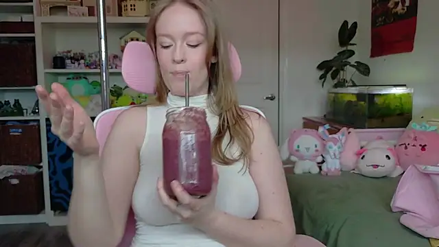 Daisy Dollxo online show from 05/01/26, 07:18