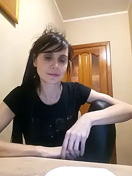 Francenia lolis online show from 11/21/25, 04:05