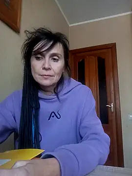 Francenia lolis online show from 01/19/26, 12:53