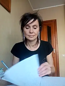 Francenia lolis online show from 02/16/26, 08:54