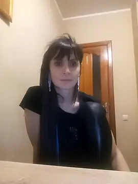 Francenia lolis online show from 03/05/26, 07:21