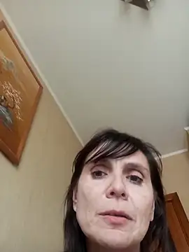 Francenia lolis online show from 05/11/26, 02:45