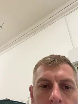 adrian90bi11 online show from 05/11/26, 02:45