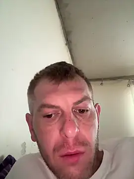 adrian90bi11 online show from 05/12/26, 06:10