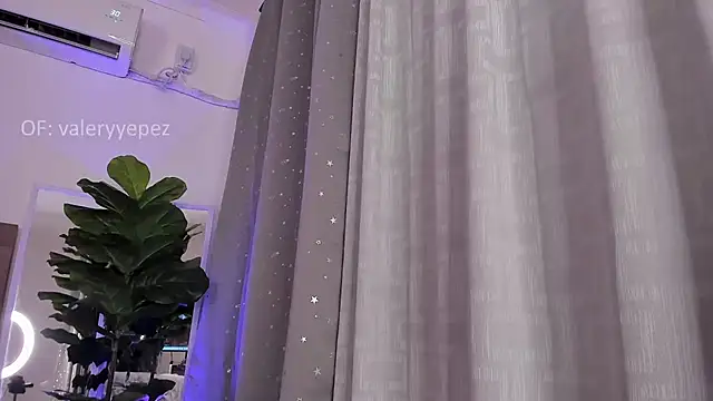 valery yepes online show from 01/13/25, 02:53