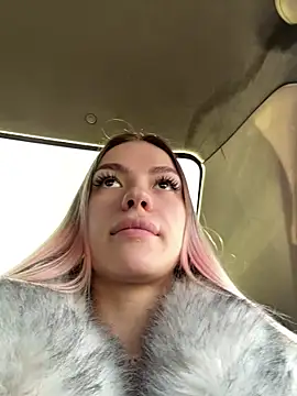 -Sexy Barbie- online show from 02/25/25, 10:04