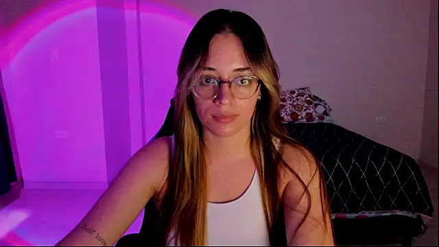 atenas 05  online show from 11/08/25, 09:35