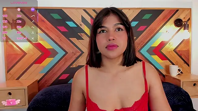 NaiirobiSwan online show from 11/13/25, 07:46