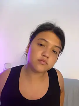 alisson carolina73 online show from 04/29/26, 02:59