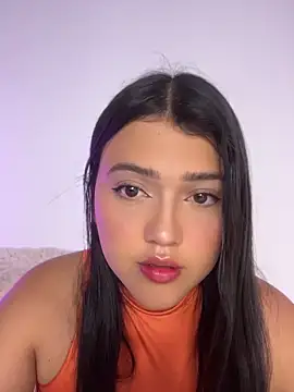 Snapshot of alisson_carolina73 chatting on 05/16/26, 03:36 alisson carolina73 online show from 05/16/26, 03:36