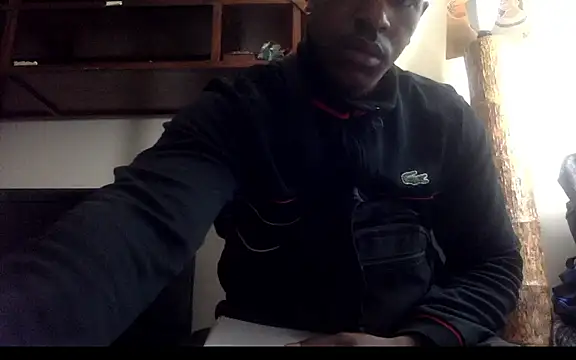 Snapshot of POPAYE972 chatting on 07/12/26, 09:55 POPAYE972 online show from 07/12/26, 09:55