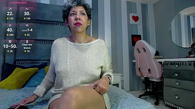 Julianewell online show from 01/14/26, 12:33