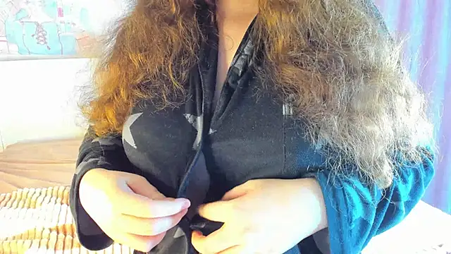 kuraii1  online show from 02/18/26, 06:26