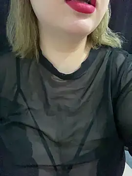 cansuozell online show from 02/18/25, 12:06