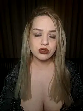 cansuozell online show from 04/11/26, 08:02