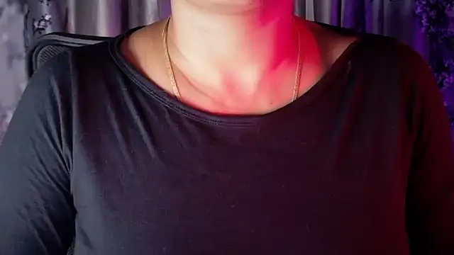 SexyAndHottie online show from 02/22/26, 06:28