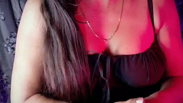 SexyAndHottie online show from 05/27/26, 04:04