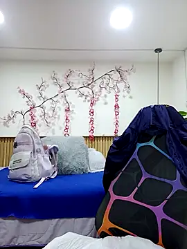 dulce celeste15 online show from 04/10/26, 02:22