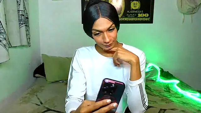 alexxa Rooa online show from 04/16/26, 11:18