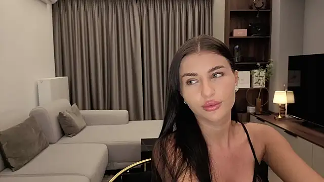 IrisNoire online show from 04/08/26, 07:58