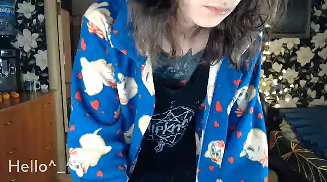 Snapshot of BroadFantasy chatting on 12/31/24, 11:06 BroadFantasy online show from 12/31/24, 11:06