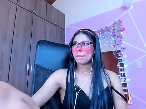  ALLYSON18  online show from 03/13/25, 05:39