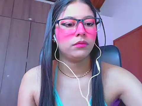 Snapshot of _ALLYSON18_ chatting on 06/24/26, 11:53 ALLYSON18 online show from 06/24/26, 11:53