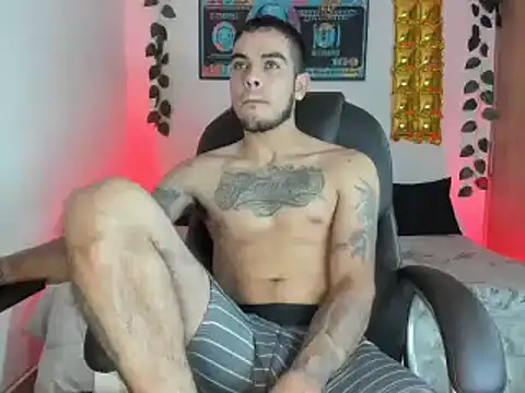 Snapshot of mikee_scooth chatting on 02/08/25, 09:03 mikee scooth online show from 02/08/25, 09:03