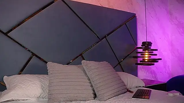 Snapshot of ammy_durand chatting on 11/13/25, 07:13 ammy durand online show from 11/13/25, 07:13