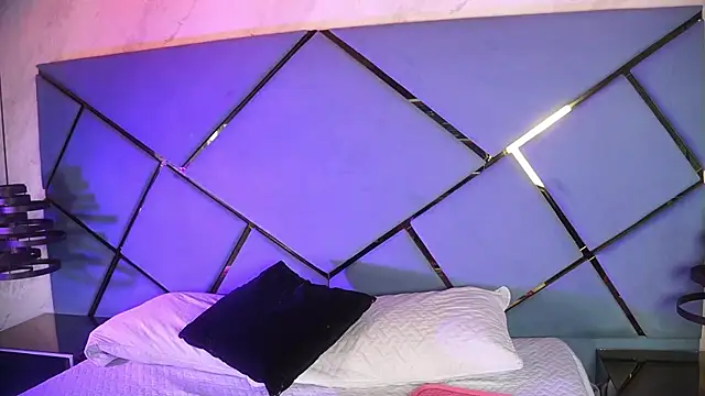 Snapshot of ammy_durand chatting on 01/15/26, 07:06 ammy durand online show from 01/15/26, 07:06