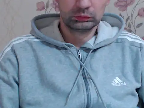 Leo 1617 online show from 02/06/26, 05:38