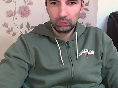 Leo 1617 online show from 02/11/26, 10:42